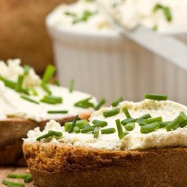 Fromage Blanc, Garlic-Chive, 5oz - 0